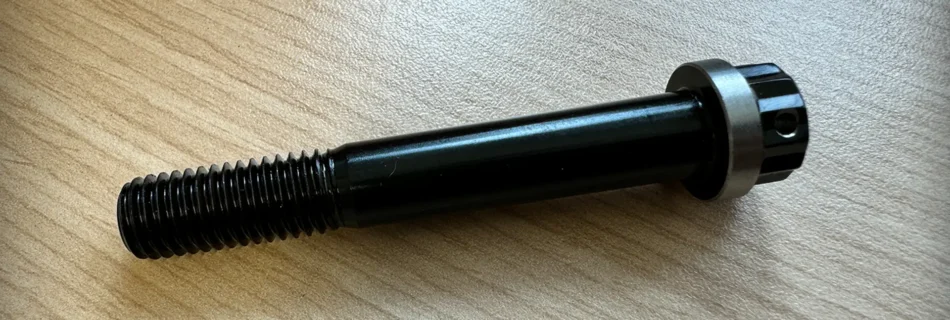 CPT GT3R Axle Bolt